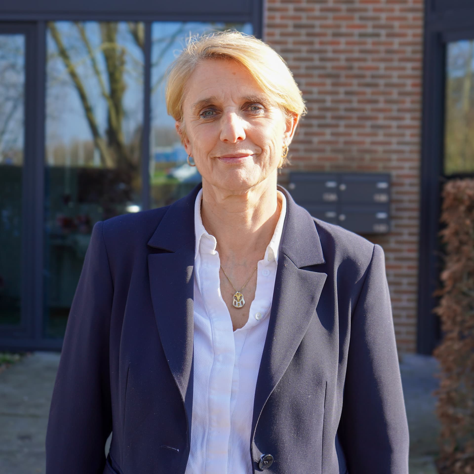 Mr. Nathalie 't Jampens